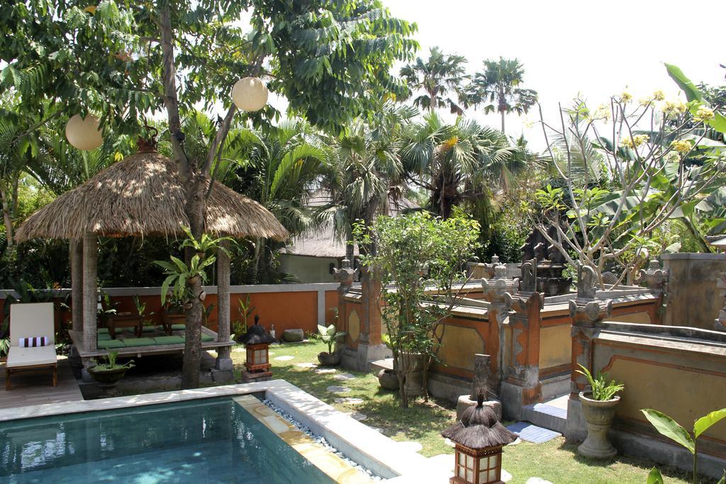 Papaya Guesthouse Canggu Exterior foto